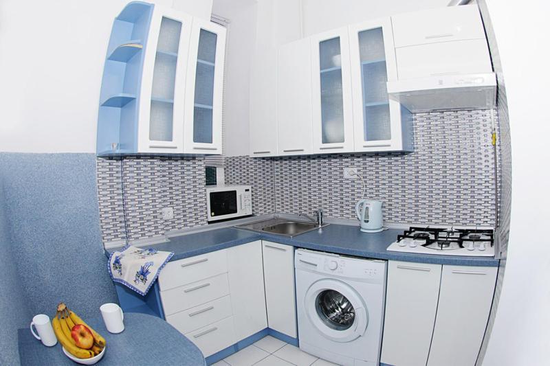 Luxury Apartment Near Rynok Square Leópolis Exterior foto