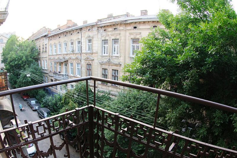Luxury Apartment Near Rynok Square Leópolis Exterior foto